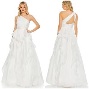 Mac Duggal NWT Jewel Broach One Shoulder Cascade Layered Gown White Size 16